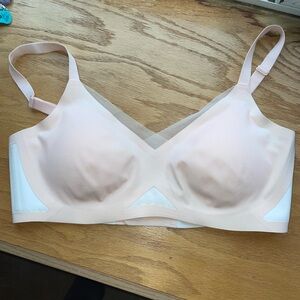 Honeylove Sz M bra pink bralette stretchy smoothing comfort motherhood adjustabl